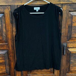 Evereve - Black Top - Size Medium